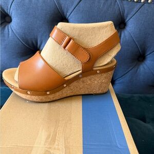 Clarks Annadel Leather Wedge Sandals